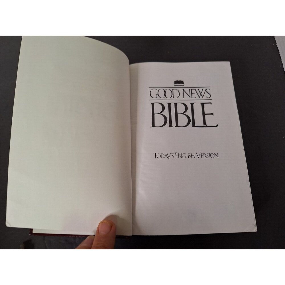 Good News Bible: Today's English Version - Hardcover - GOOD - Picture 3 of 12